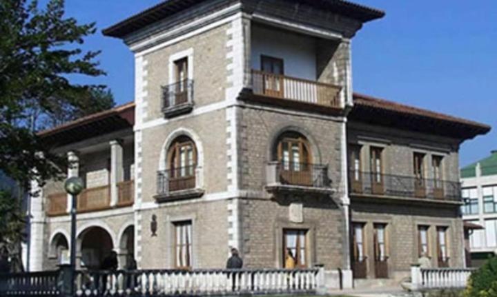 Apartamento Estelas De Cantabria Corrales De Buelna المظهر الخارجي الصورة
